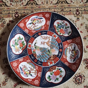 Large authentic Taous serving dish, Moroccan craftsmanship, made in Morocco in 1970.