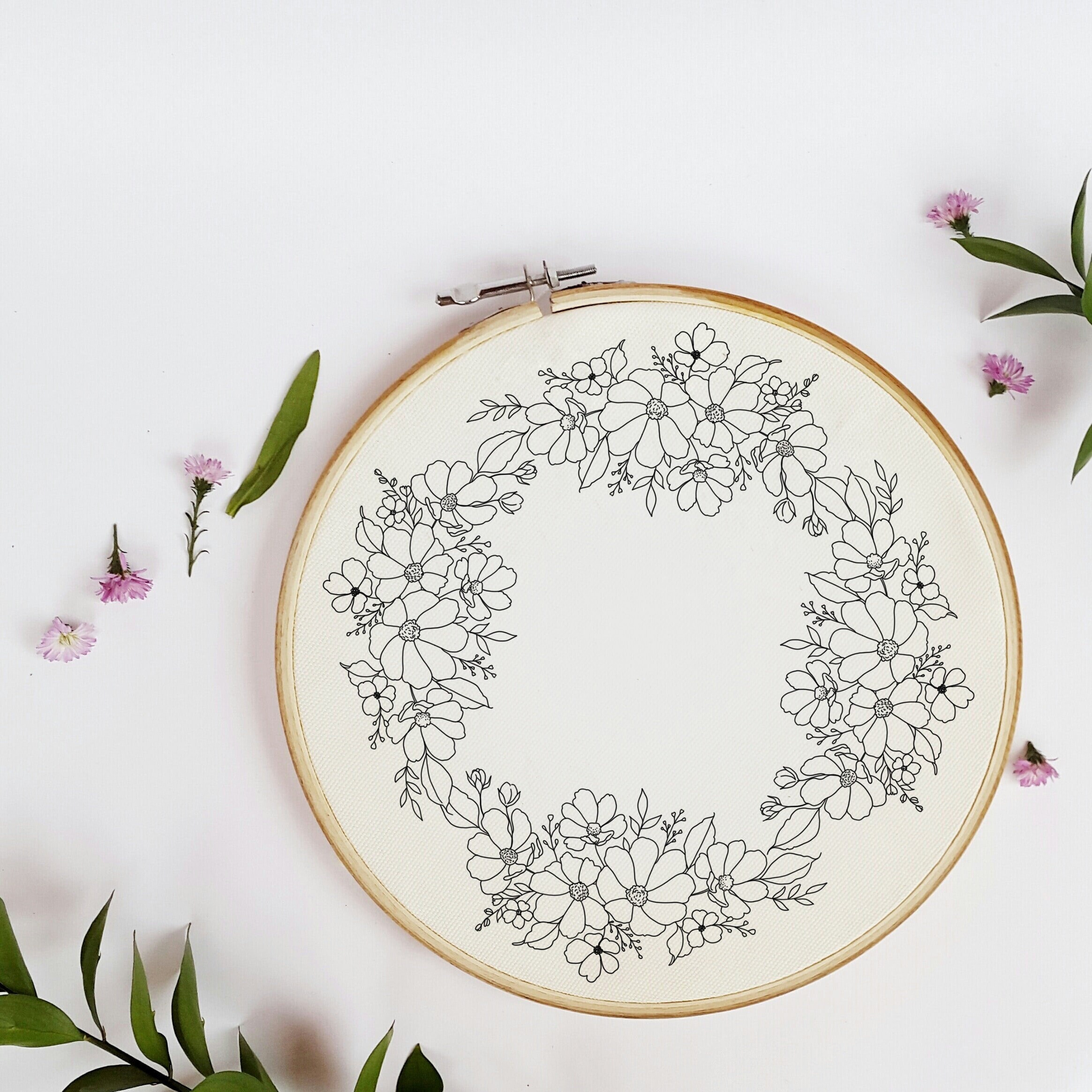 Floral Wreath Embroidery Pattern: Frame Design (PDF Download) - Etsy