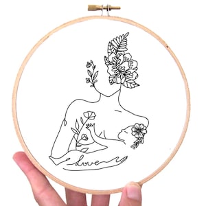 Mom and Baby Line Art Embroidery Pattern (PDF & JPG)