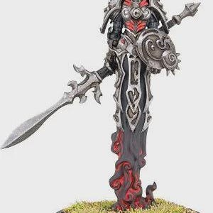 Może przedstawiać: Szczegółowa miniaturowa figurka wojownika w bogatej zbroi, trzymającego miecz i tarczę. Figurka jest głównie szara z czerwonymi akcentami, stojąca na okrągłej podstawie z trawiastą fakturą. Temat gry fantasy.