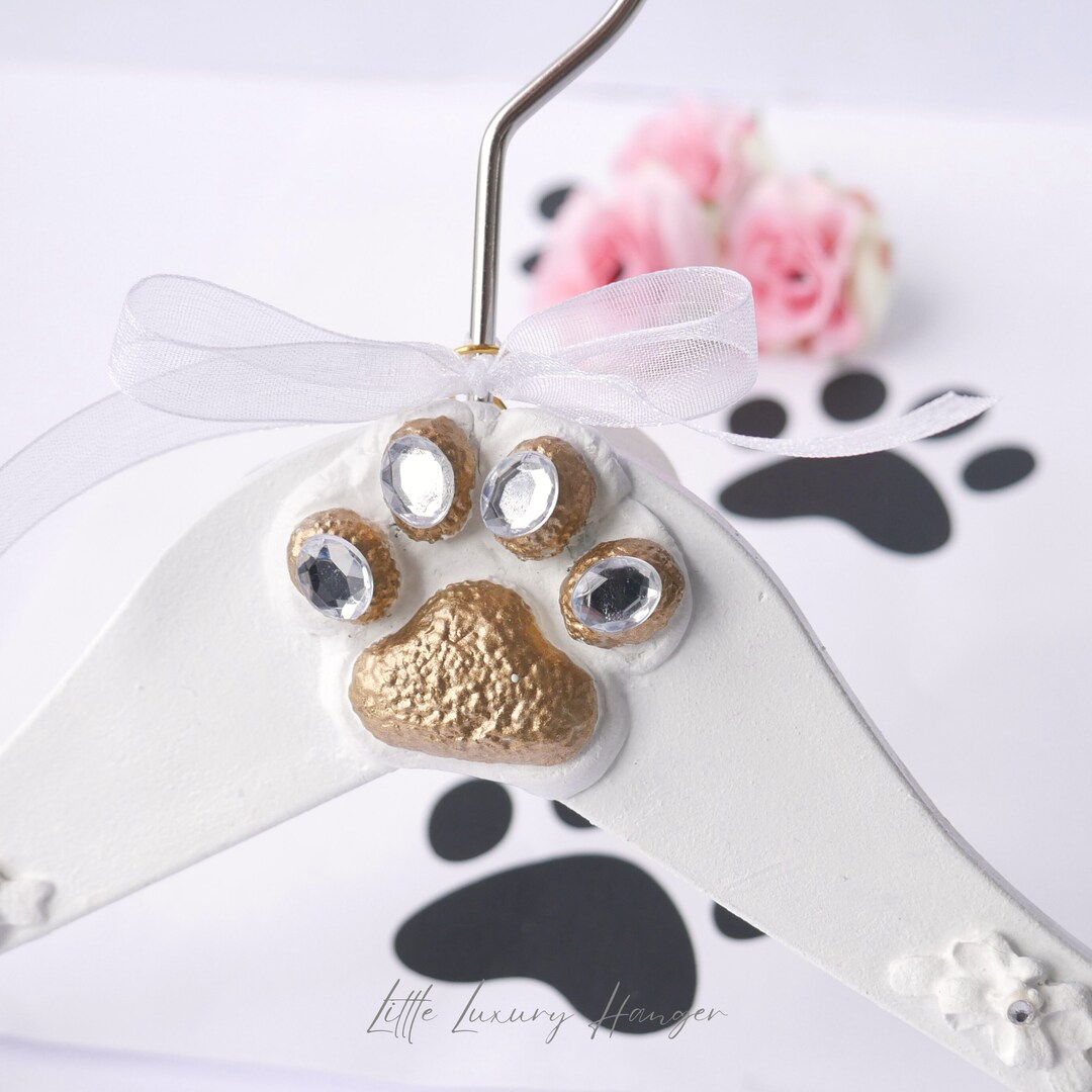Dog Clothes Hanger, Personalised Pet Clothes Hanger With Name on Tag