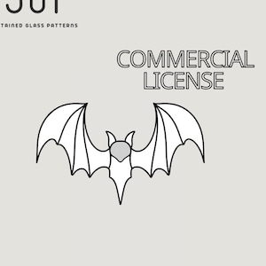 Op de afbeelding: Zwart-witte lijntekening van een vleermuis met uitgespreide vleugels. De tekst "COMMERCIAL LICENSE" staat boven de vleermuis. De tekst "SGP STAINED GLASS PATTERNS" staat boven de tekst "COMMERCIAL LICENSE".
