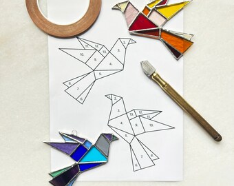 Glasmalerei-Vogel-Muster: Fensterschmuck, Fensterbild (PDF-Muster)