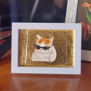 Origineel mini kattenschilderij met zonnebril, grappige meme-kunst, klein formaat, uniek cadeau