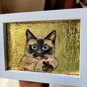 Peinture à l'huile de chat miniature avec cœur