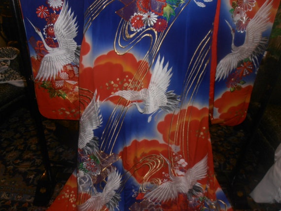 Japanese UCHIKAKE Wedding Kimono Dress Embroidere… - image 3