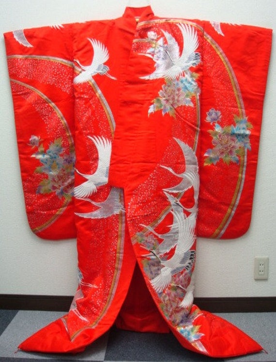 Japanese Uchikake WEdding Dress| Crane Kimono Dre… - image 2