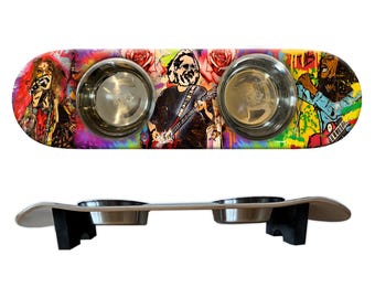 Musical Vibes Skateboard Feeder: Elevated Cat Stand with Stainless Steel Bowls, Maple Deck