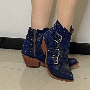 Y2K Blue Suede Splash Painted Cuban Heel Western Ankle Boots Buckle Decorations Sexy Blue Suede Ankle Boots