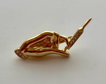 Syringe Hand Pin: Stainless Steel Medical Lapel Pin