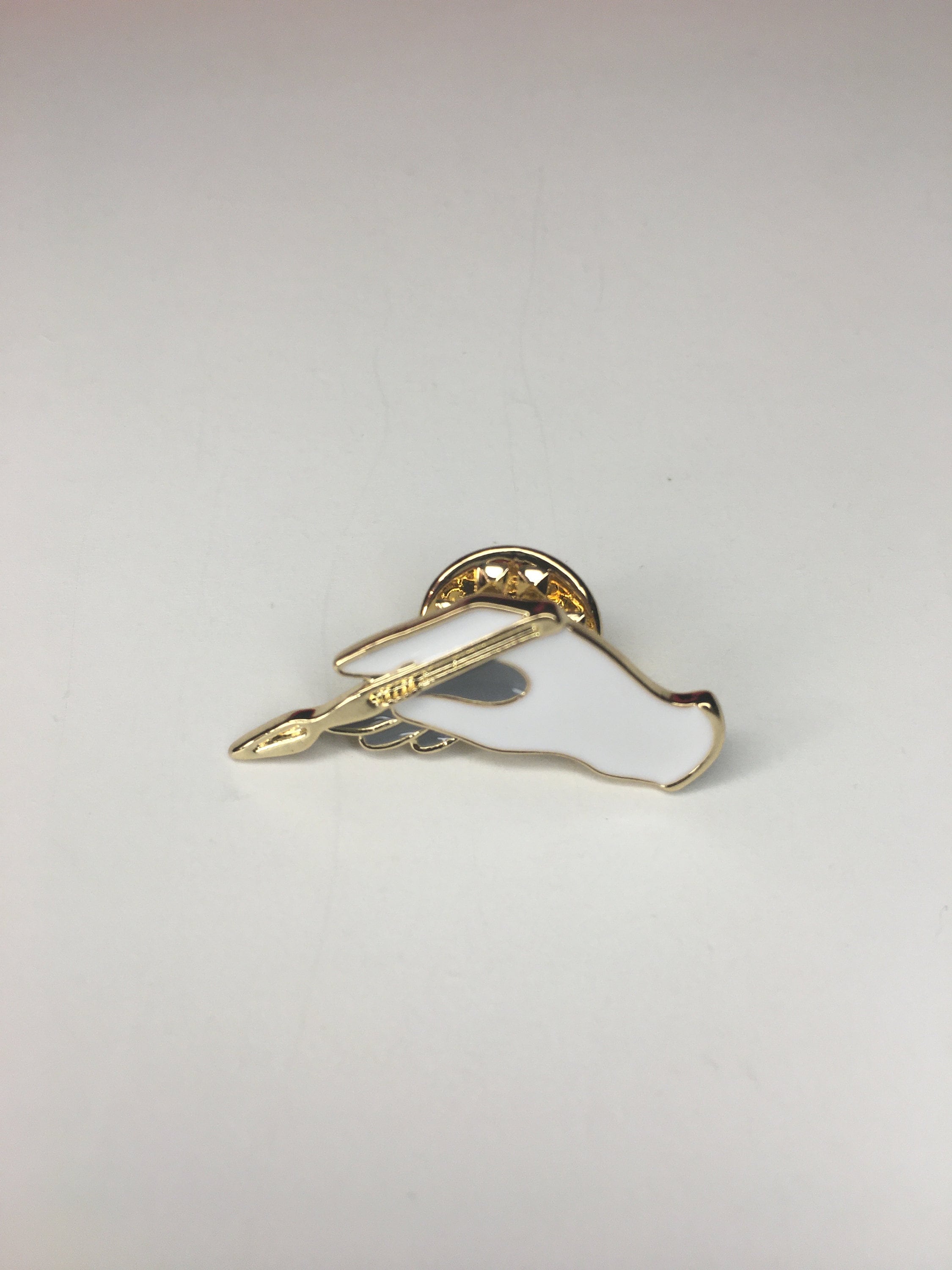 Surgeon hand with scalpel pin, Handmade medical jewelry, Gift for surg tech, OR nurse, medical student