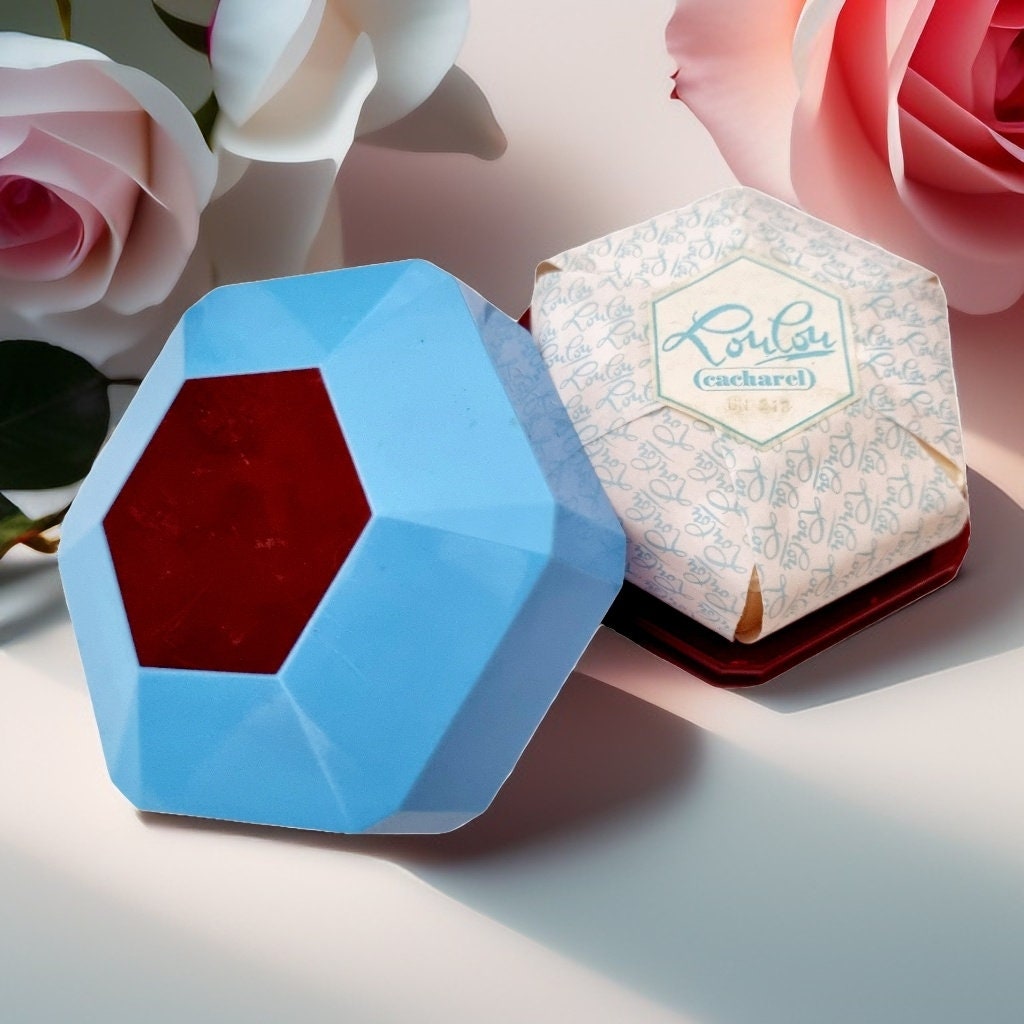 Cacharel Loulou - Etsy