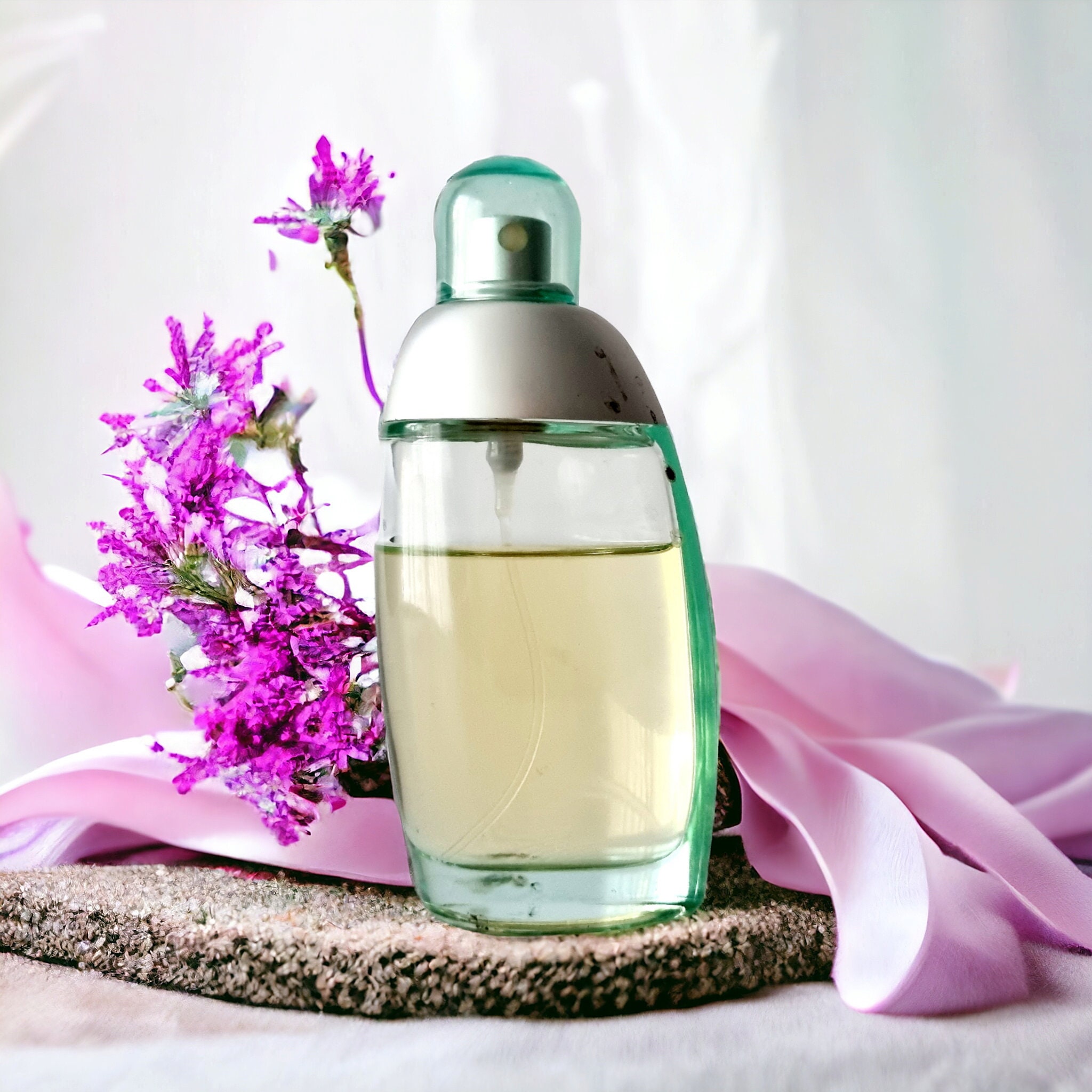 【廃版】Vintage Eau D'Eden Cacharelキャシャレルエデン Vintage Eau D'eden Cacharel Eau De Toilette, Discontinued Perfume
