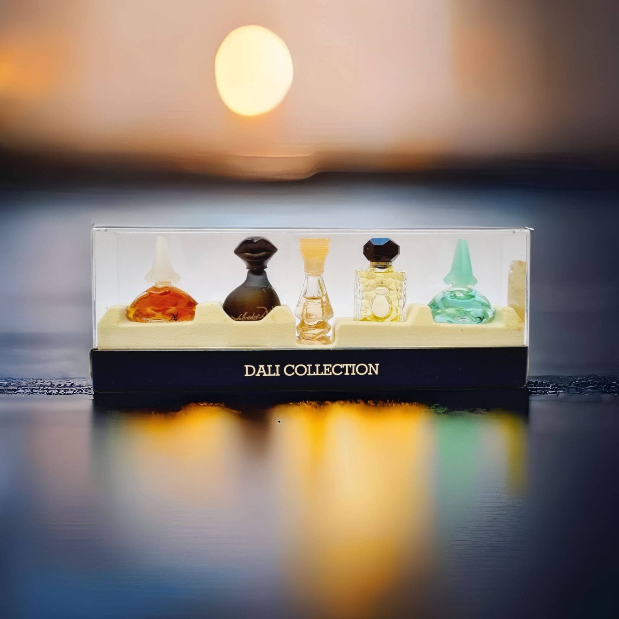 ダリ　パフューム　ミニチュアボトル Vintage Salvador Dali Women Mini Perfume Parfum .17 oz 5 ml