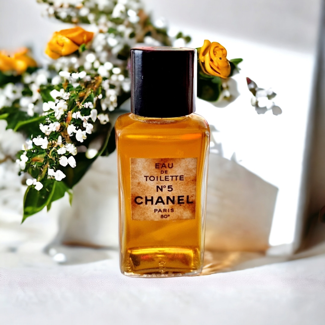 シャネル No5 N°5 EAU DE TOILETTE SPRAY - 50 ml | CHANEL
