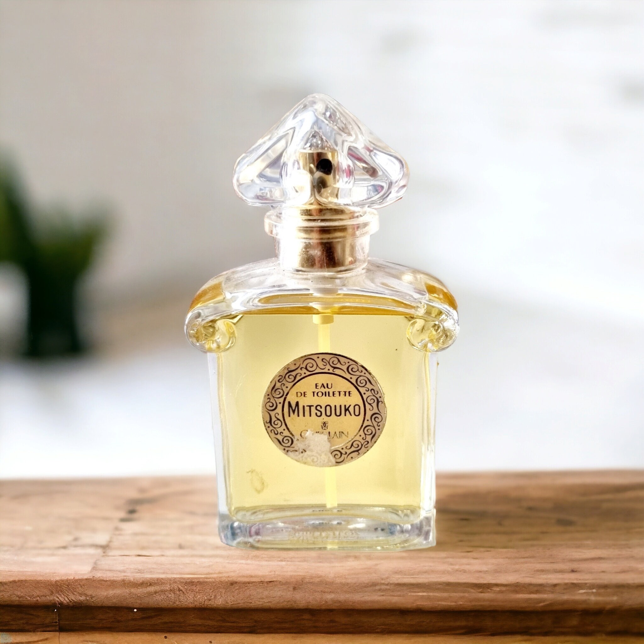 Guerlain Mitsouko Perfume, 2.5 oz Eau De Toilette Spray