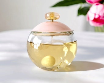 Cacharel Noa Fleur Eau de Toilette Spray Natural  100 ml 3.4 fl.oz old fórmula, Gift for Her