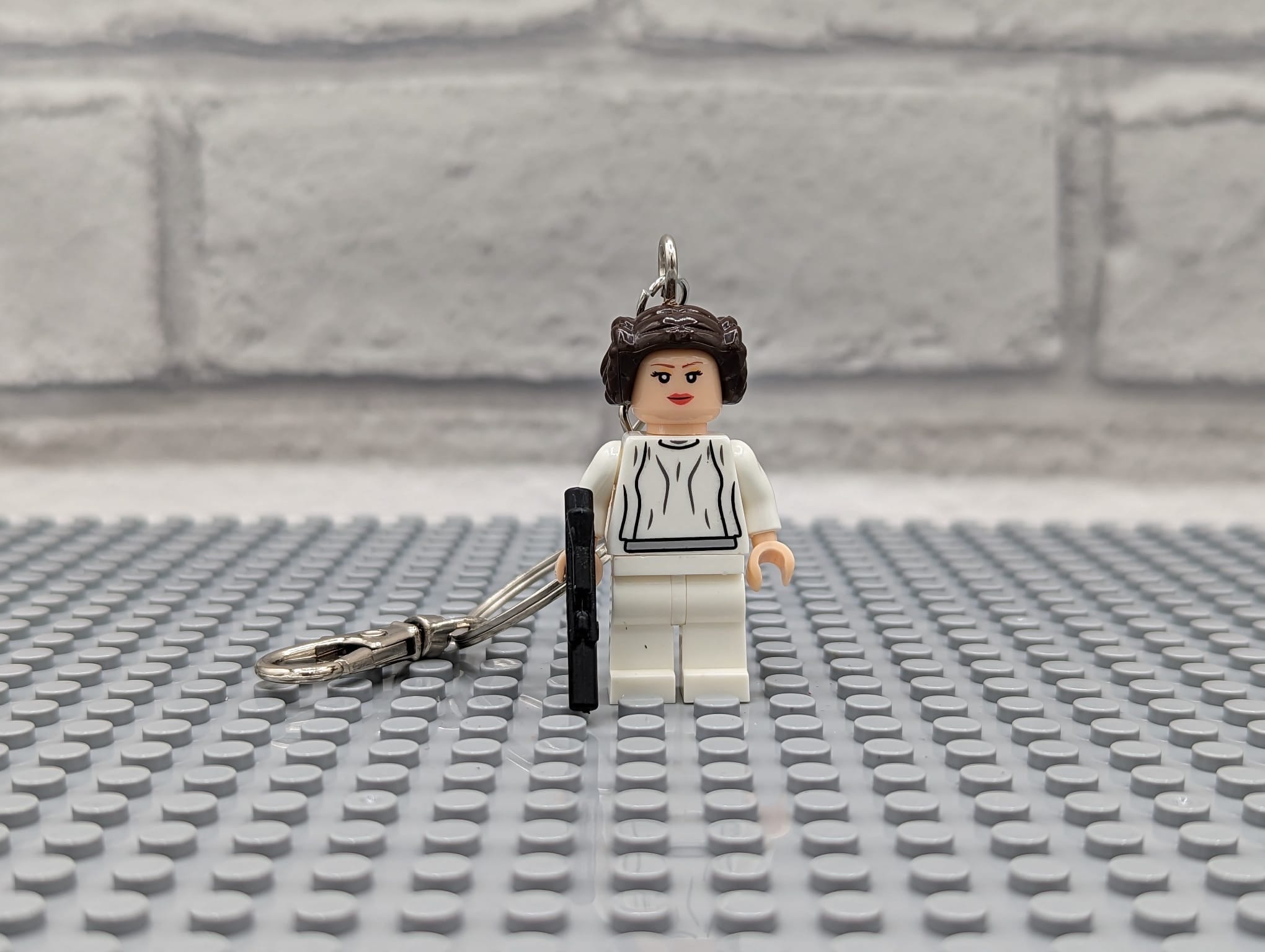 Princess leia lego deals keychain