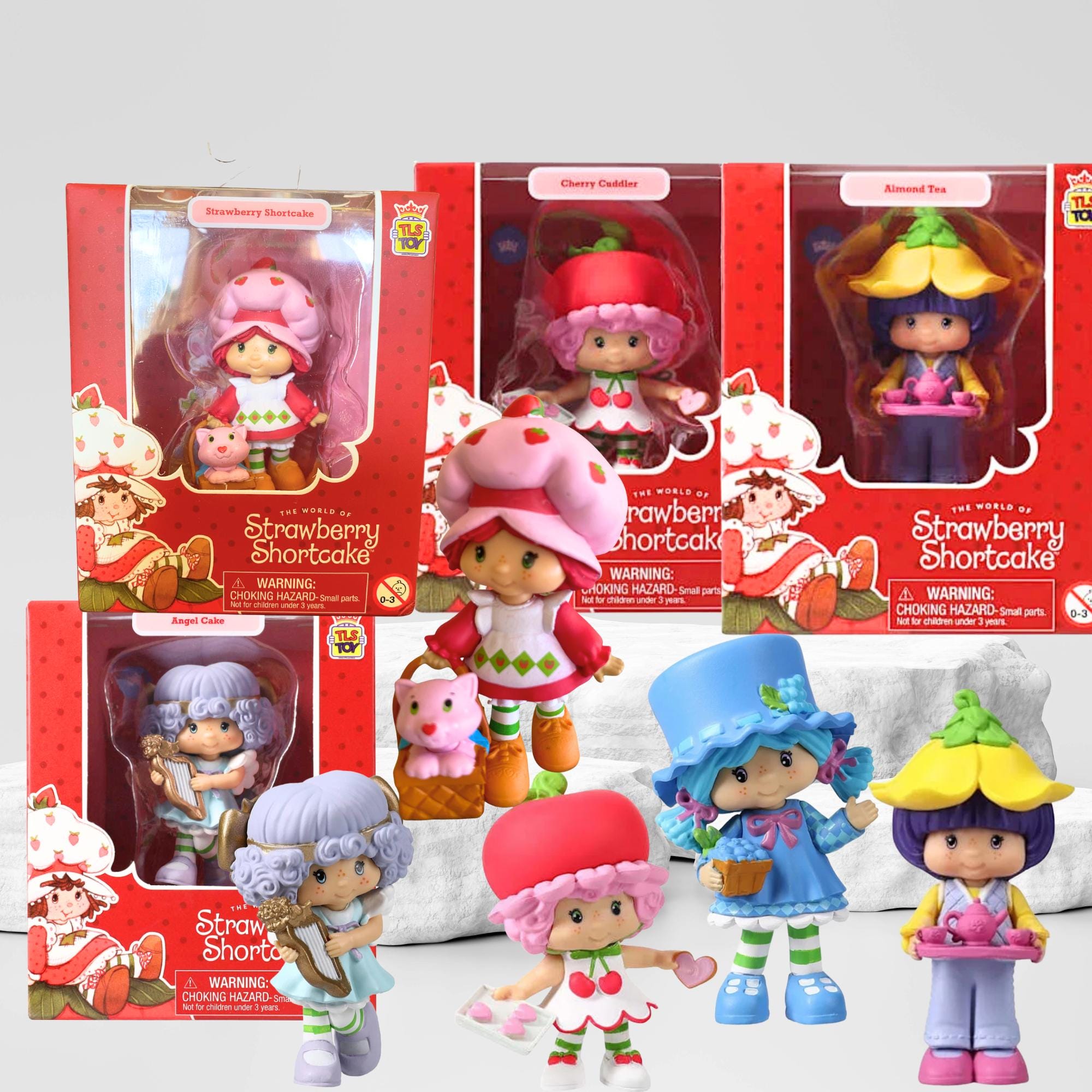 2025 TLS Strawberry Shortcake Chee Bee Series 2 Mini Collectible