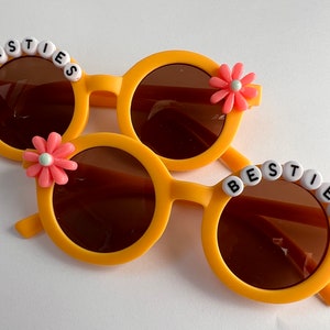 Besties Sunglasses (2 Pairs): UV400 Protection, Floral Charm