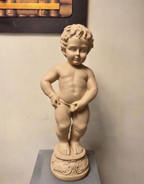 24" Manneken Pis Fountain – Classic Pond Spitter Concrete Garden Water Feature photo 7
