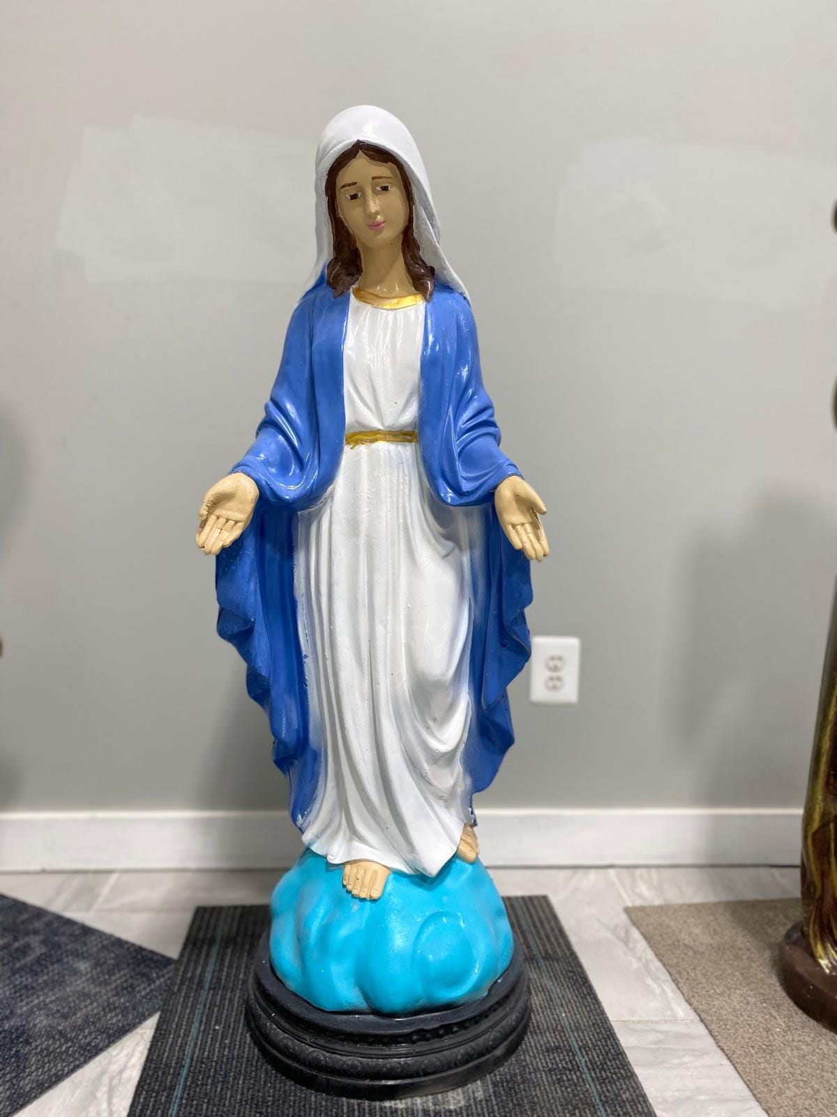 Handmade 4ft Virgin Mary Concrete Statue, Painted Outdoor Decor photo 9
