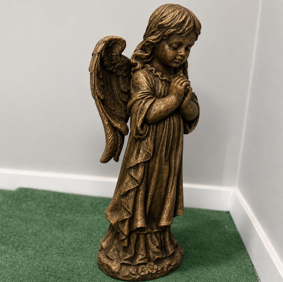 Large 26" Concrete Praying Angel Statue, Antique Stone Garden Decor photo 4