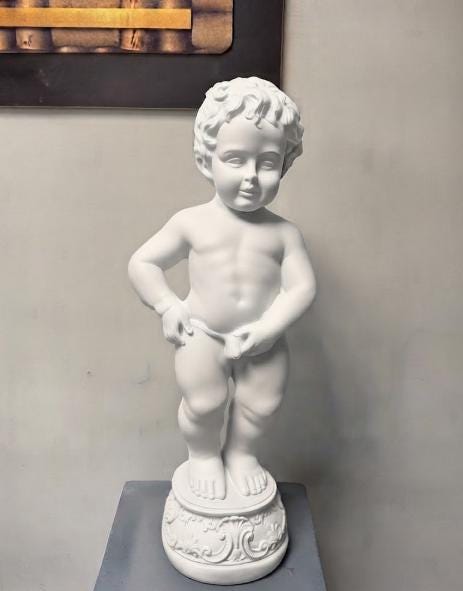24" Manneken Pis Fountain – Classic Pond Spitter Concrete Garden Water Feature photo 3