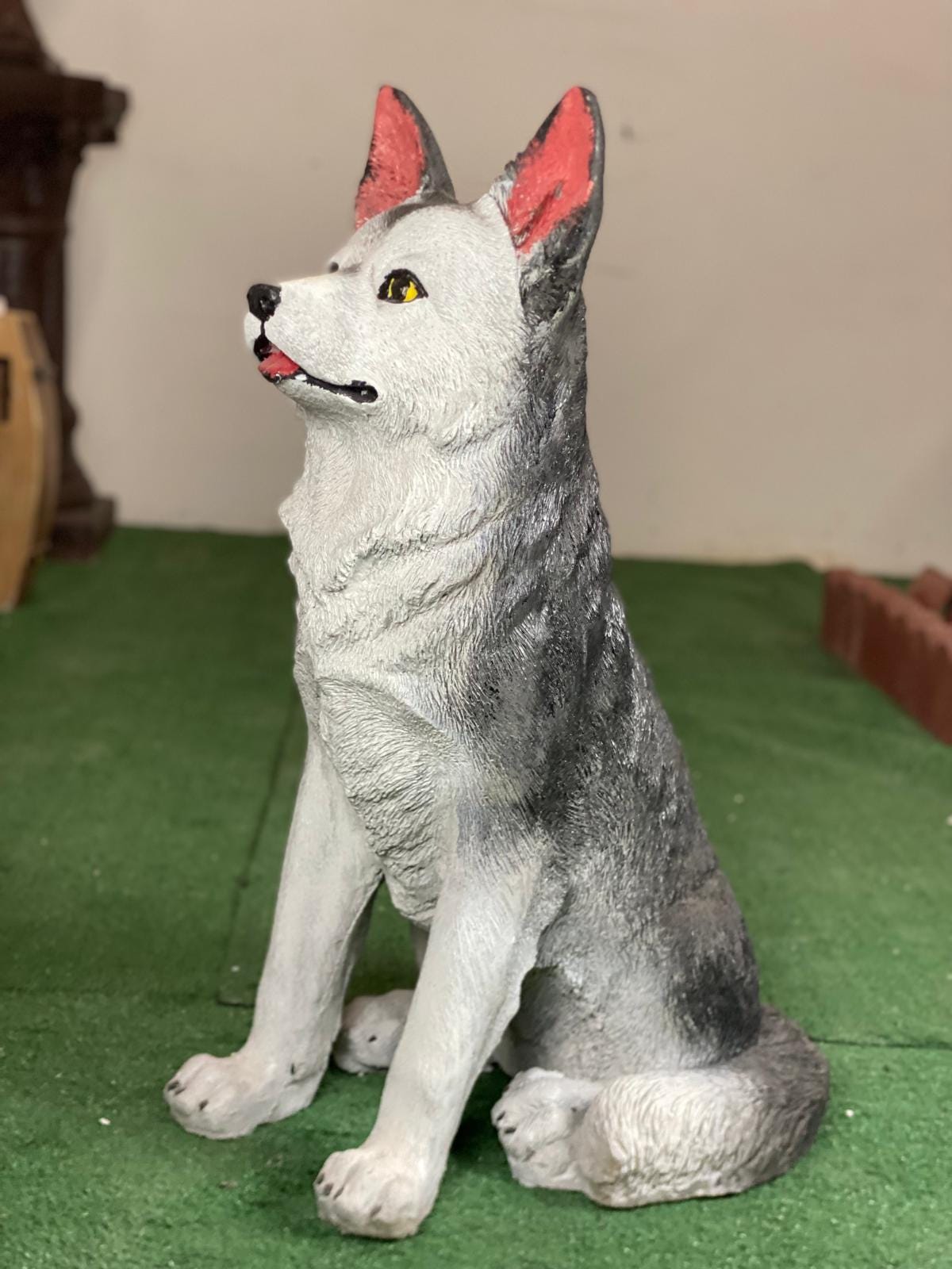 28-Inch Hand-Painted Concrete Siberian Husky Statue, Outdoor Garden and Porch Decor photo 7