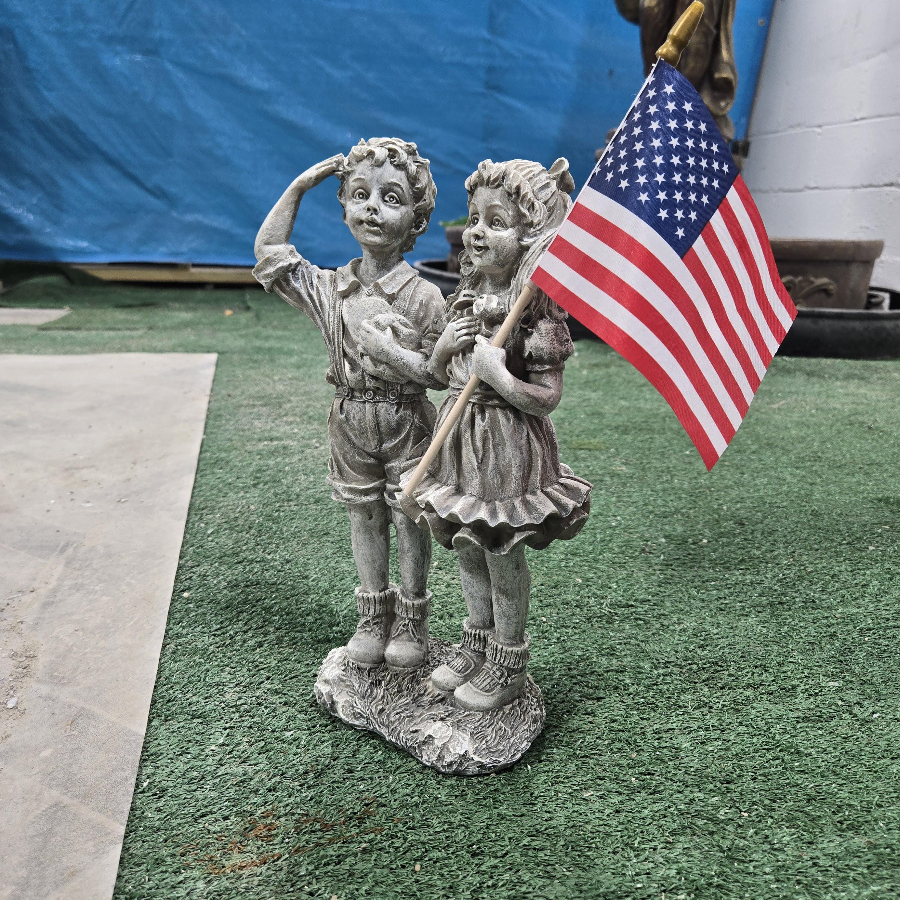 Patriotic Siblings Statue – Polyresin American Flag Garden Decor photo 8