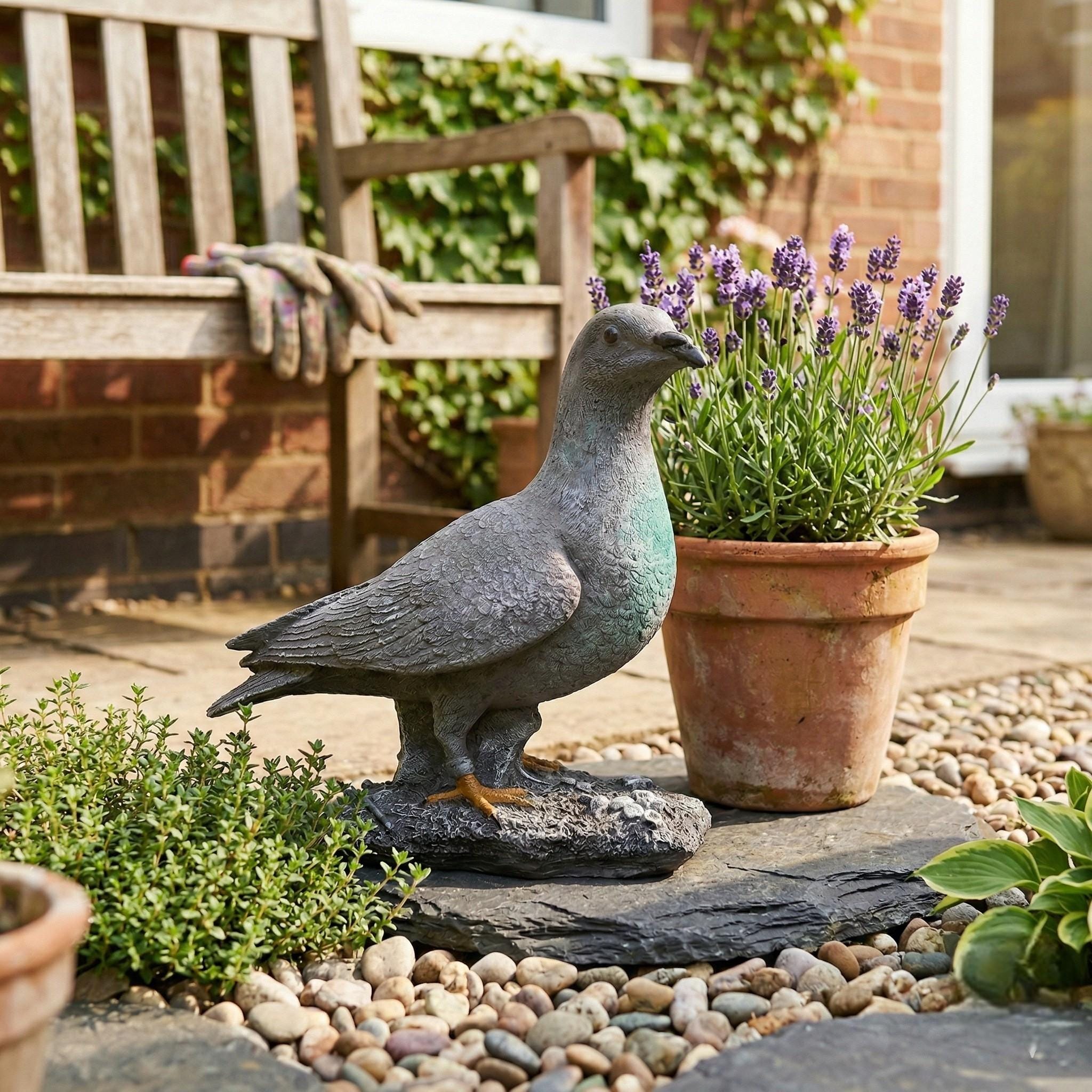 Realistic Pigeon Statue – Solid Concrete Garden Bird Sculpture, Memorial Art photo 5