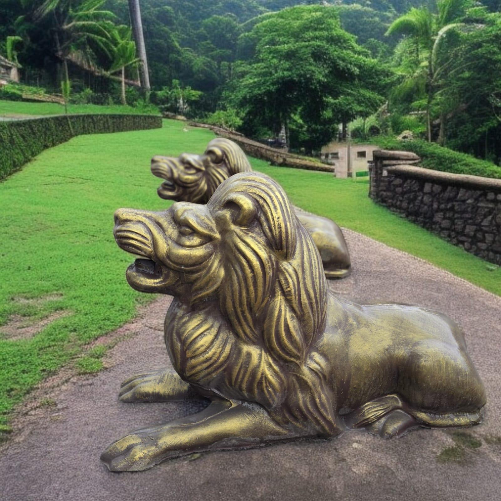 Pair of Concrete Lion Statues - Hand-Painted Outdoor Garden Decor photo 3
