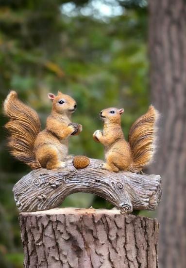 Squirrels family Solar Squirrel Light – Outdoor Garden Decor, Flickering LED Woodland Statue Home gift photo 6