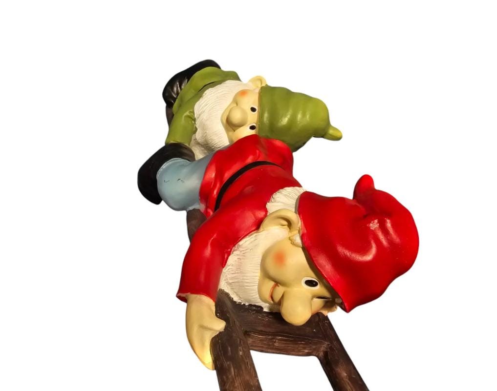Climbing Gnome Duo – Polyresin Garden Statue, Funny Outdoor Decor photo 9
