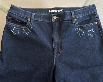 Handblekta jeans, stjärnmönster, återvunnen denim med vida ben, mörk bomull