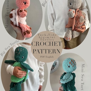Peut inclure: Patron de crochet pour réaliser quatre différents jouets en peluche en forme de tortue : une petite tortue rose, une grosse tortue grise, une grosse tortue de mer verte et une petite tortue de mer bleue. Le patron s’appelle « Tuck & Tide big & mini Turtles Crochet Pattern » et est disponible en anglais.