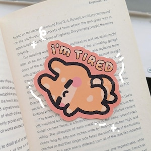 Pegatina de Bobi Tired / Vinilo impermeable / Meme divertido, lindo animal kawaii, trasero corpulento, regalo para amantes de los perros / Bujo / Diario / Scrapbooking