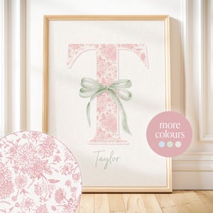 Impresión floral con nombre personalizado para guardería, lazo inicial personalizado, monograma chinoiserie, regalo para bebé, póster con letras para guardería, decoración para dormitorio de niña