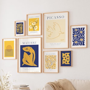 Set di 8 stampe da parete per gallerie in blu navy e giallo ocra, stampa artistica astratta moderna, poster estetica boho, stampa floreale, giallo senape