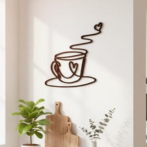 Line Art Kaffeetasse aus Holz – Wanddeko für Küche & Kaffee-Ecke