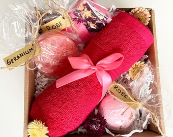 Organic spa gift box set Stress relief soap gift for her Present for mom Second mom gift.