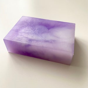 Lavender soap favors, lavender soap bar, lavender soaps, floral soap, vegan soap bar, organic soap bar, Homemade soap, glycerin soap, essential oil soap.