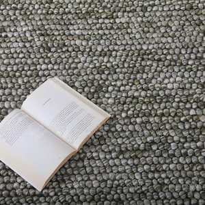 Wool Rug, Dark Green , 100% Wool, Boho Rug, Bohemian Decor, Floor Rug, Loop Rug, Chunky Knit Rug, Winter Decor, Thick Pile