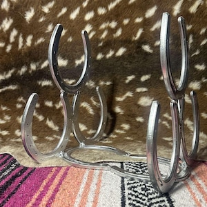 horseshoe wine rack