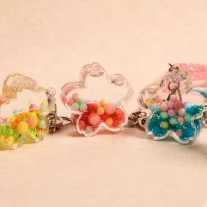 Sakura/Cherry Blossoms Liquid Keychain, Floating Oil Accessories/ Bag Charm, Pendant, Shaker/Stress Reducer