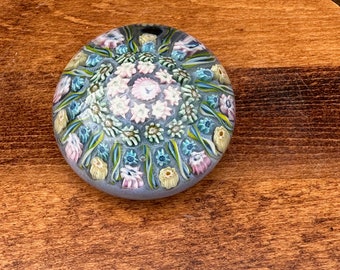 Beautiful Vintage 14 Radial Twist Pastels Early Vasart Millefiori Paperweight. Decorative Art Glass. Collectors Paperweight. c1950's Yasart.