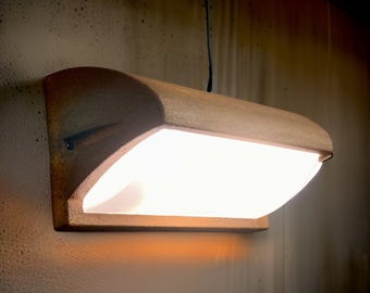 Stilvolle Moderne Wandleuchte IP54 für Fassaden, Terrassen und Balkone with E27-Fassung