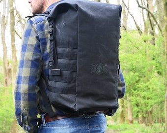 Cypher Roll Top Rugzak 30L - middernachtzwart/zwart