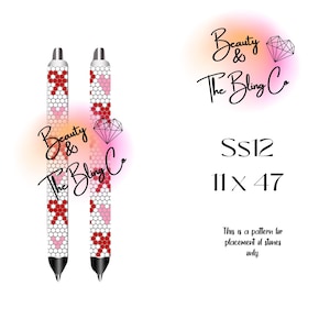 Puede incluir: Dos bolígrafos con un patrón blanco, rosa y rojo. Los bolígrafos tienen una punta y una parte superior plateadas. La imagen incluye el texto "Beauty & The Bling Co", "SS12" y "11 x 47". También se incluye el texto "This is a pattern for placement of stones only".