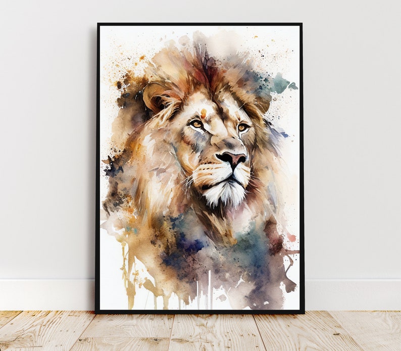 Puede incluir: Pintura acuarela de la cabeza de un le&oacute;n sobre un fondo blanco. El le&oacute;n tiene una melena marr&oacute;n y una expresi&oacute;n seria. La pintura tiene un efecto acuarela con salpicaduras de color.